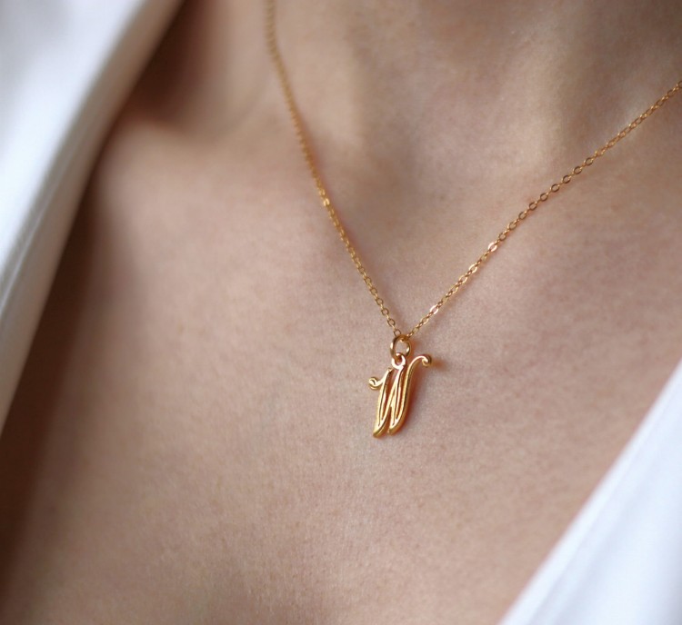 Naszyjnik personalizowany z literką classic 24k