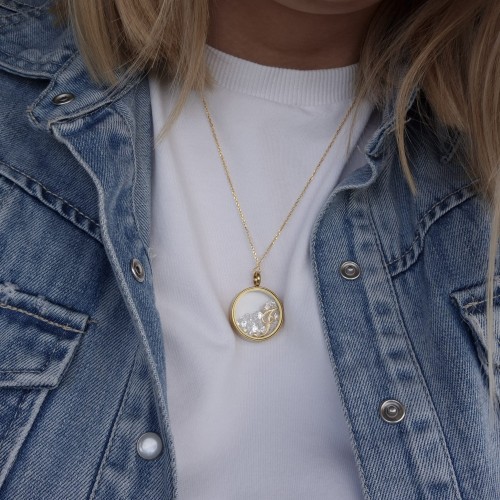 Sekretnik MAXI || Złoty naszyjnik z literką Classic i białymi cyrkoniami